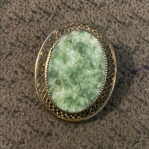 Vintage Elegant Beau-Ster Jade Brooch